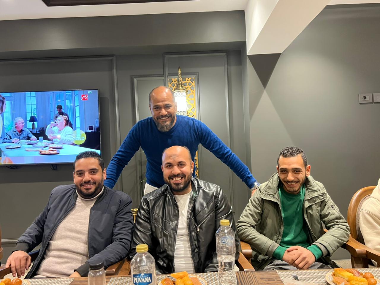 فريق العمل والموظفون