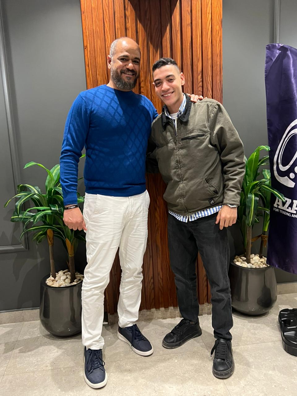 فريق العمل والموظفون